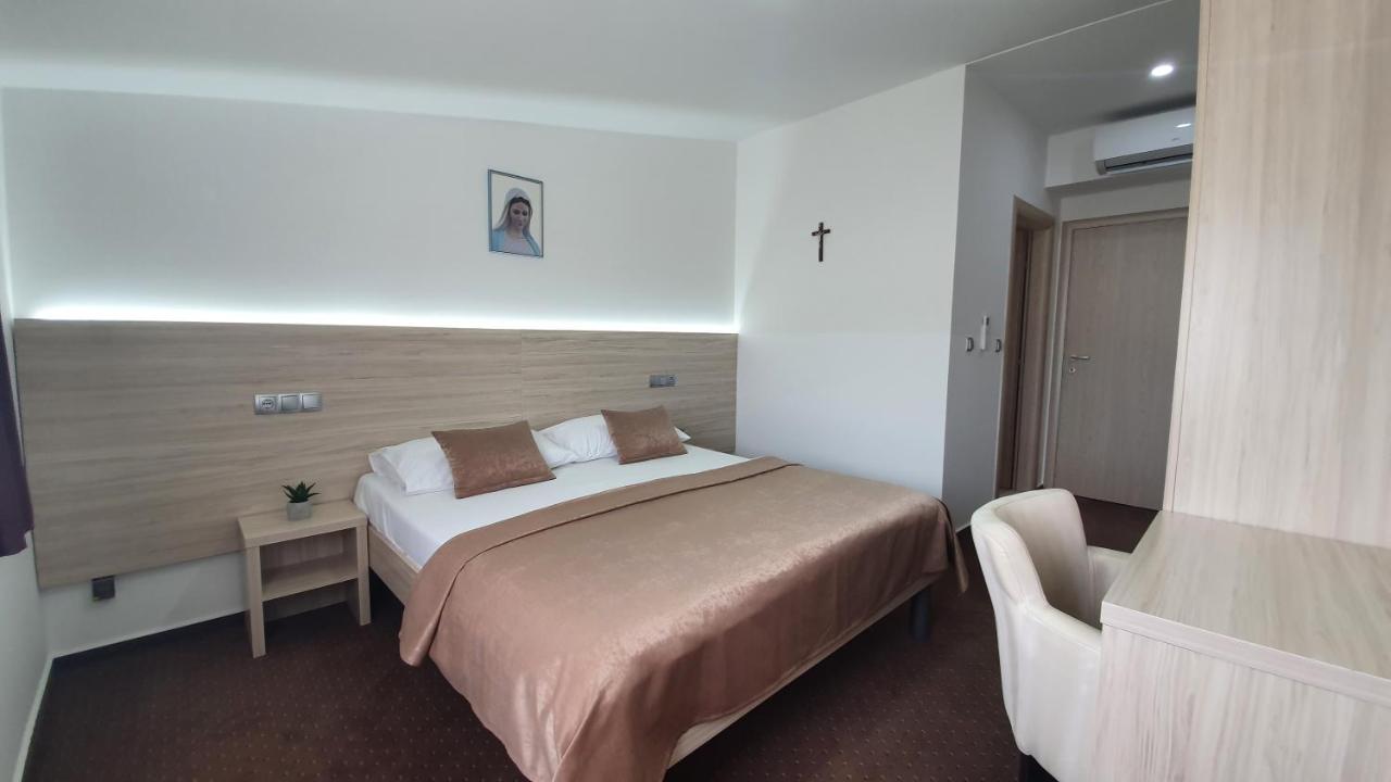 Hotel Glorija Međugorje Екстериор снимка